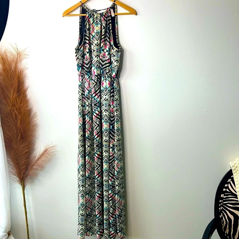 Xhilaration halter multicolor sundress - Picture 3 of 6